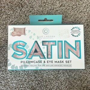 NWT satin pillow case and eye mask